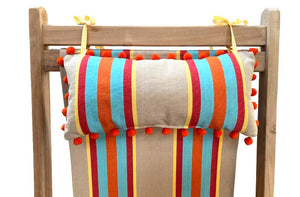 dice-stripe-headrest-top-of-deckchair.jpg
