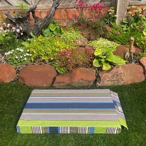 garden-kneeler-mat-blue-green-stripe-bodyboarding-ls-sq.jpg