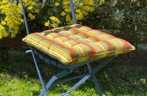 garden-seat-pads-chequers-yellow-stripe-ls-close.jpg