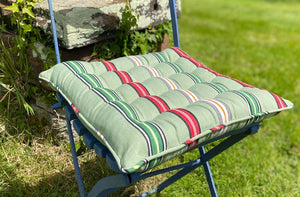 garden-seat-pads-clock-golf-stripe-ls.jpg