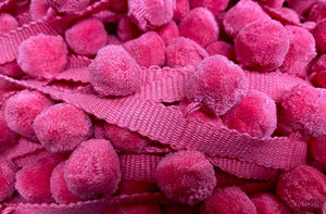pink-bobble-fringe-pink-pompoms.jpg