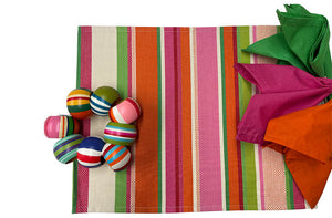 stripe-place-mats-polka-with-napkins-and-napkin-rings.jpg