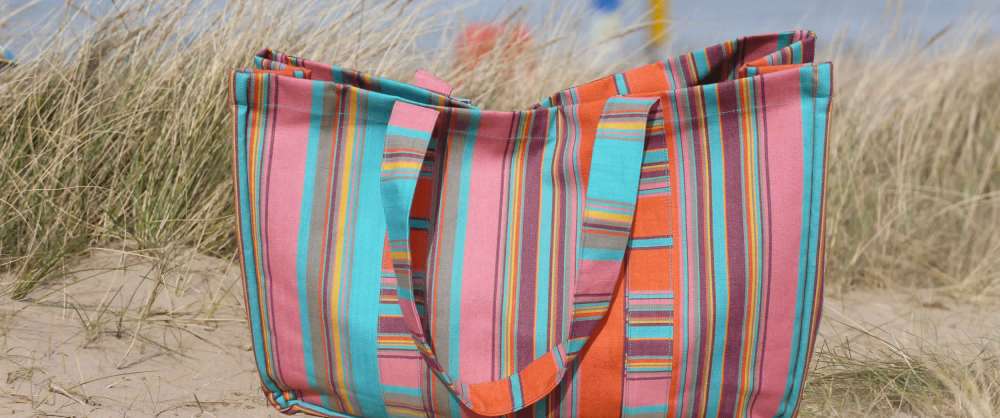 Unpacking our Extra Large Beach Bags for...