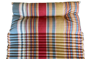 beach-mattress-pillow-sculling-stripe.jpg