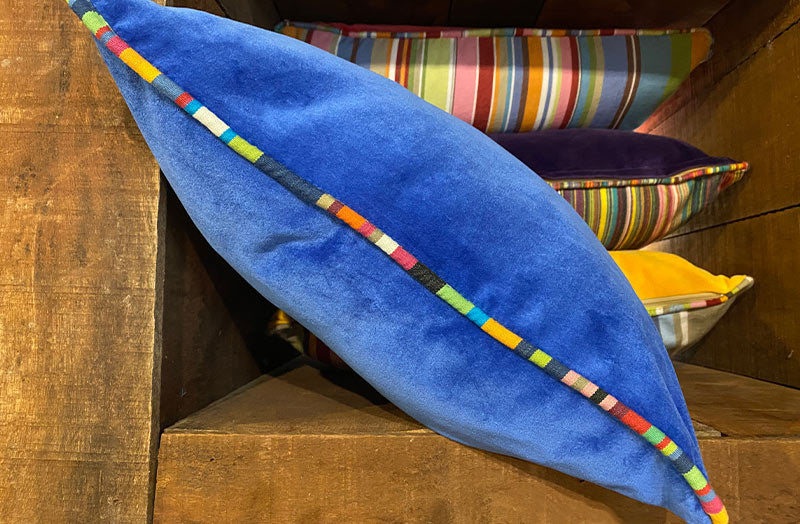 blue-velvet-cushion-stripe-piping-gliding.jpg