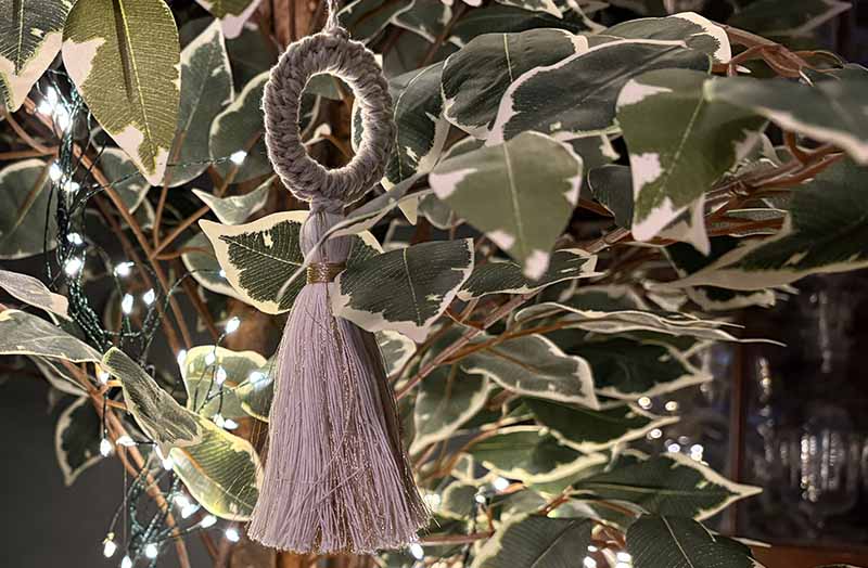 Circle Top Tassels