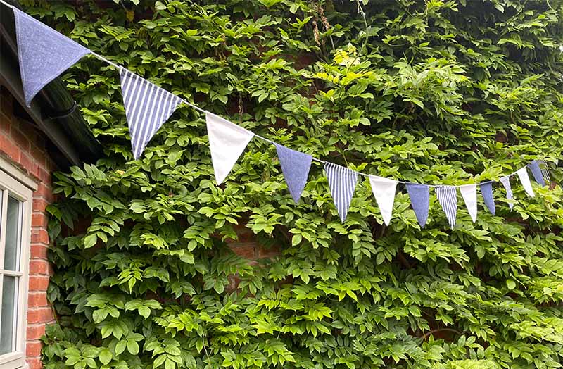 denim-white-bunting-ls.jpg