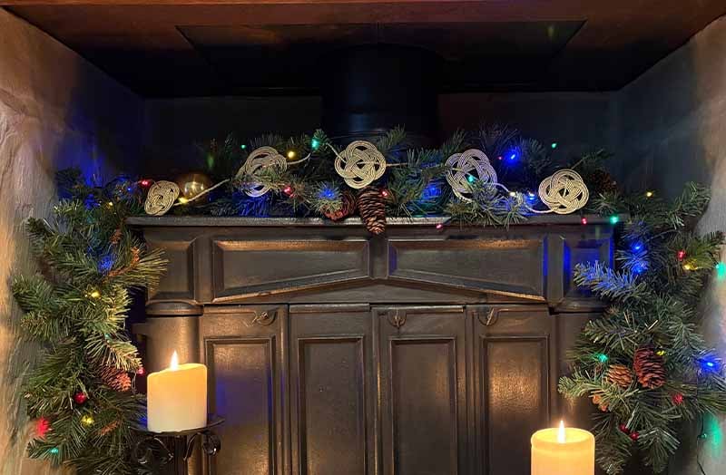 Love Knot Garlands