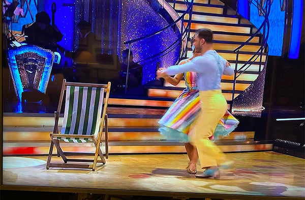 green-white-stripe-deckchair-strictly-come-dancing.jpg