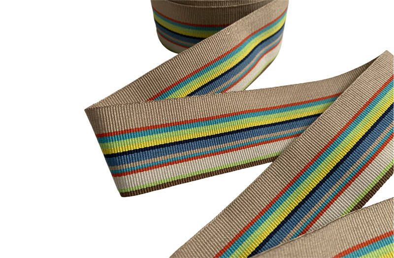 grosgrain-ribbon-bass-closeup.jpg