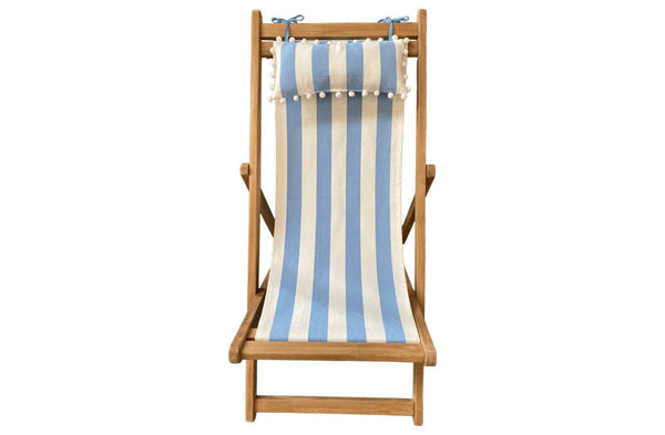 ice-dancing-white-bobbles-on-deckchair-full-view.jpg