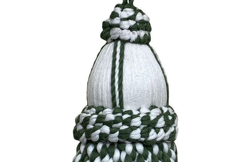 jumbo-bullion-tassel-olive-green-close.jpg