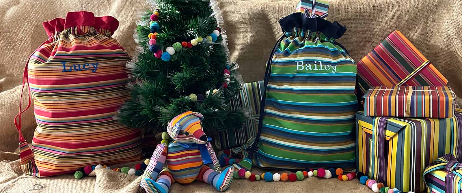 large-drawstring-bags-santa-sack-IT-24.jpg