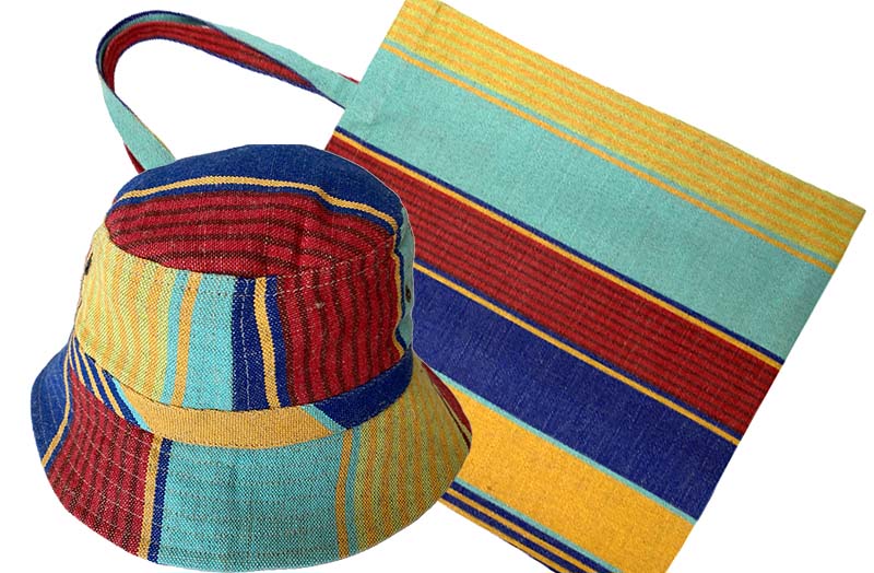 linen-tote-bag-hat-set-blue-sand-red.jpg