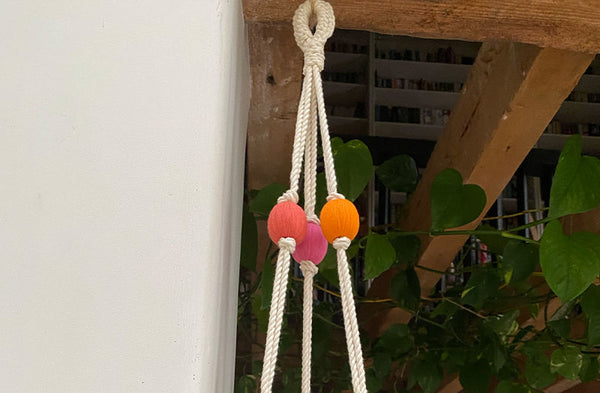 macrame-plant-pot-hanger-with-colourful-bobbles-top.jpg