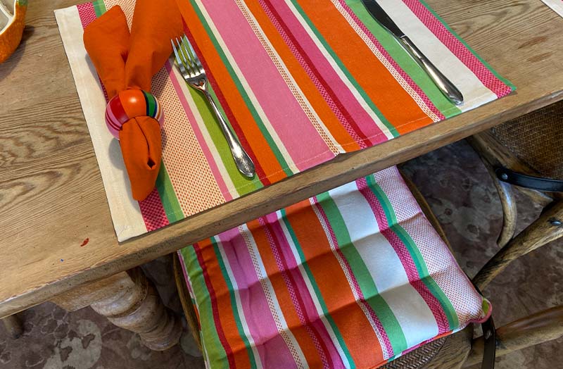 orange-napkins-with-polka-table-accessories-ls.jpg