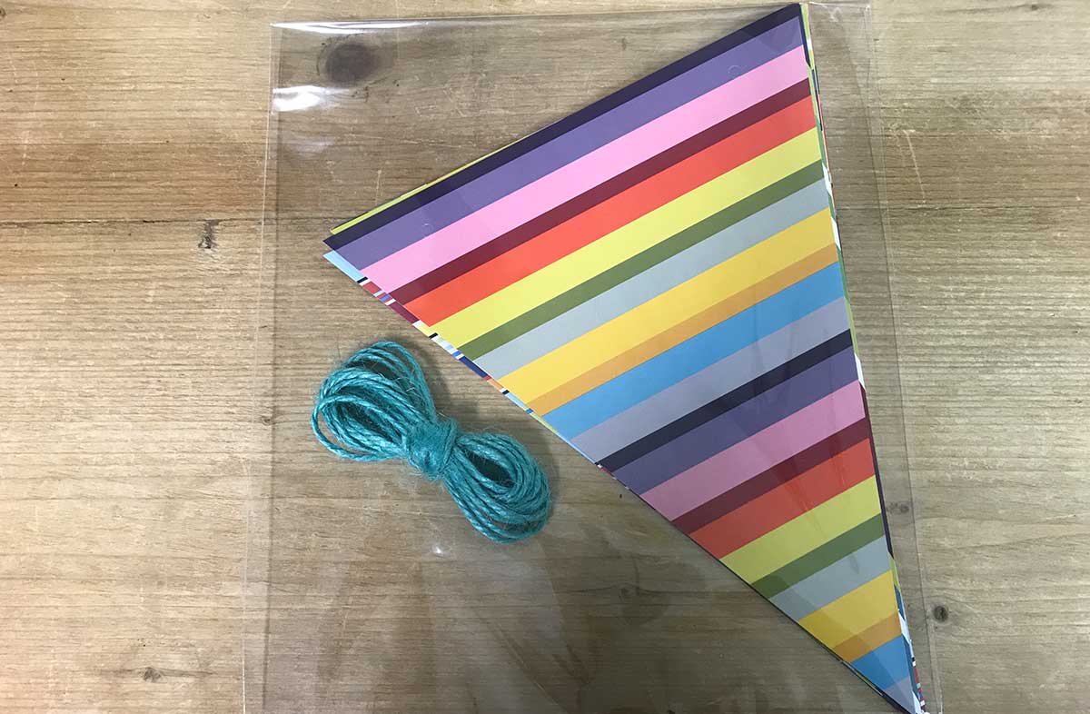 pack-stripe-paper-bunting-t.jpg