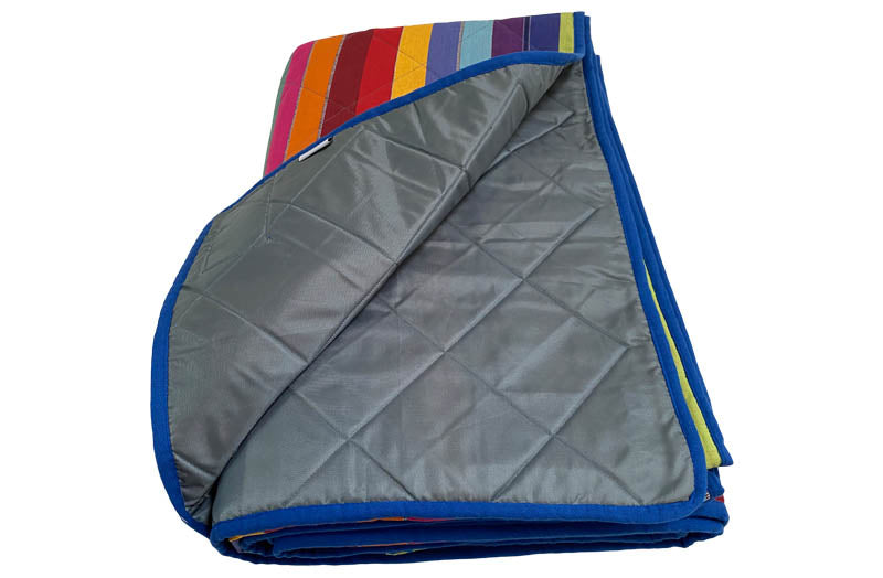 picnic-mat-polo-folded-blue-trim-grey-reverse.jpg