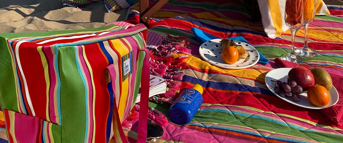picnic-mats-with-bag-IT.jpg