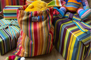shoe-bag-stripe-breakdancing-ls.jpg