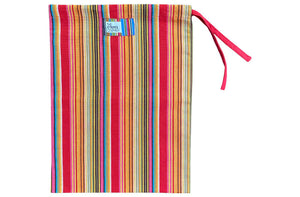 shoe-bag-stripe-breakdancing.jpg