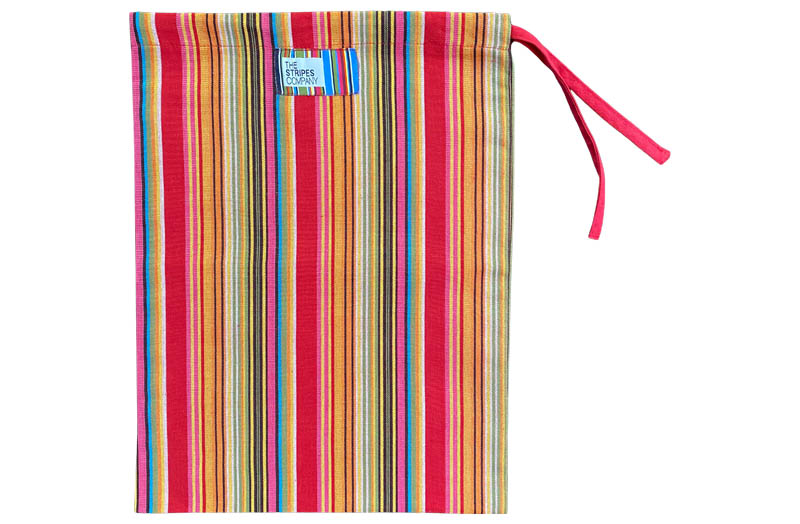 shoe-bag-stripe-breakdancing.jpg