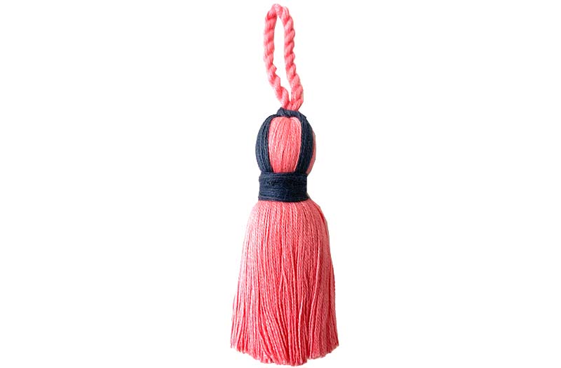 small-decorative-tassel-pink.jpg