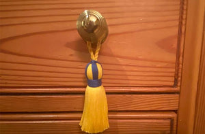 small-decorative-tassel-yellow-ls.jpg