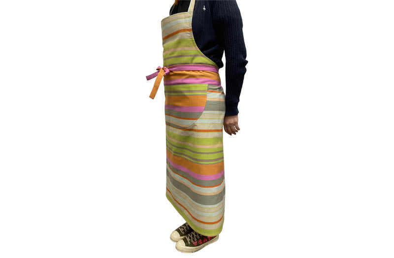 stripe-apron-melody-stripe-side.jpg
