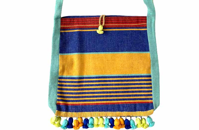 stripe-linen-tassel-fringe-bag-blue-sand-stripe-close.jpg