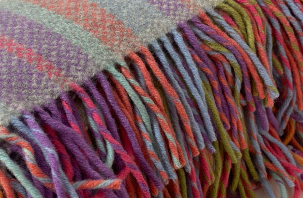 cashmere throw with tassels