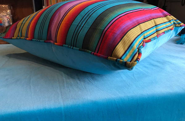 turquoise-velvet-piped-hnh-cushion-snorkelling-2.jpg