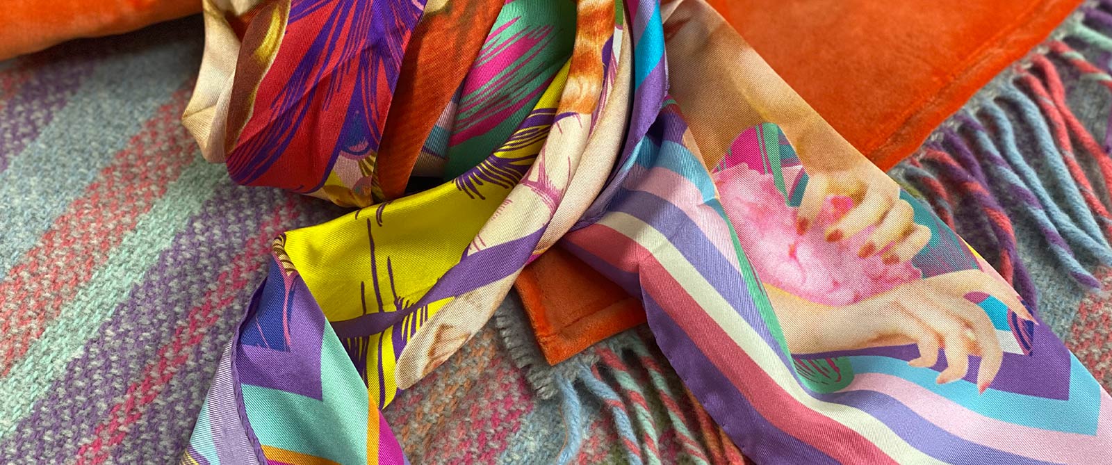 vintage-design-silk-scarves-with-stripes.jpg
