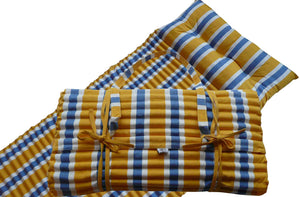 wrestling-stripe-beach-mattress.JPG