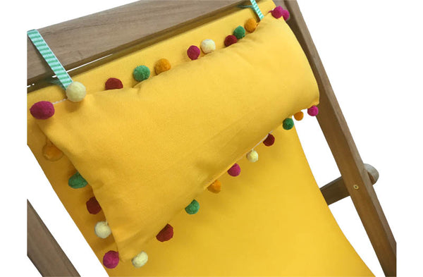 yellow-deck-chair-headrest-close.jpg