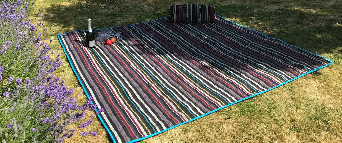 Striped Picnic Blankets with Carry Bag Roll Up Stripe Picnic Rugs