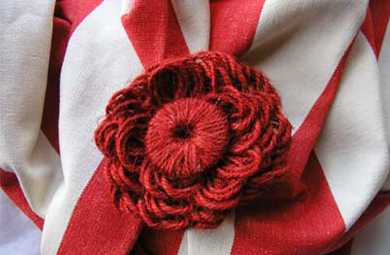 red- Jute Flower Rosettes - Fabric Trimmings